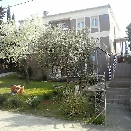 Apartment Lilly *
