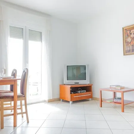 Lilly Apartamento *